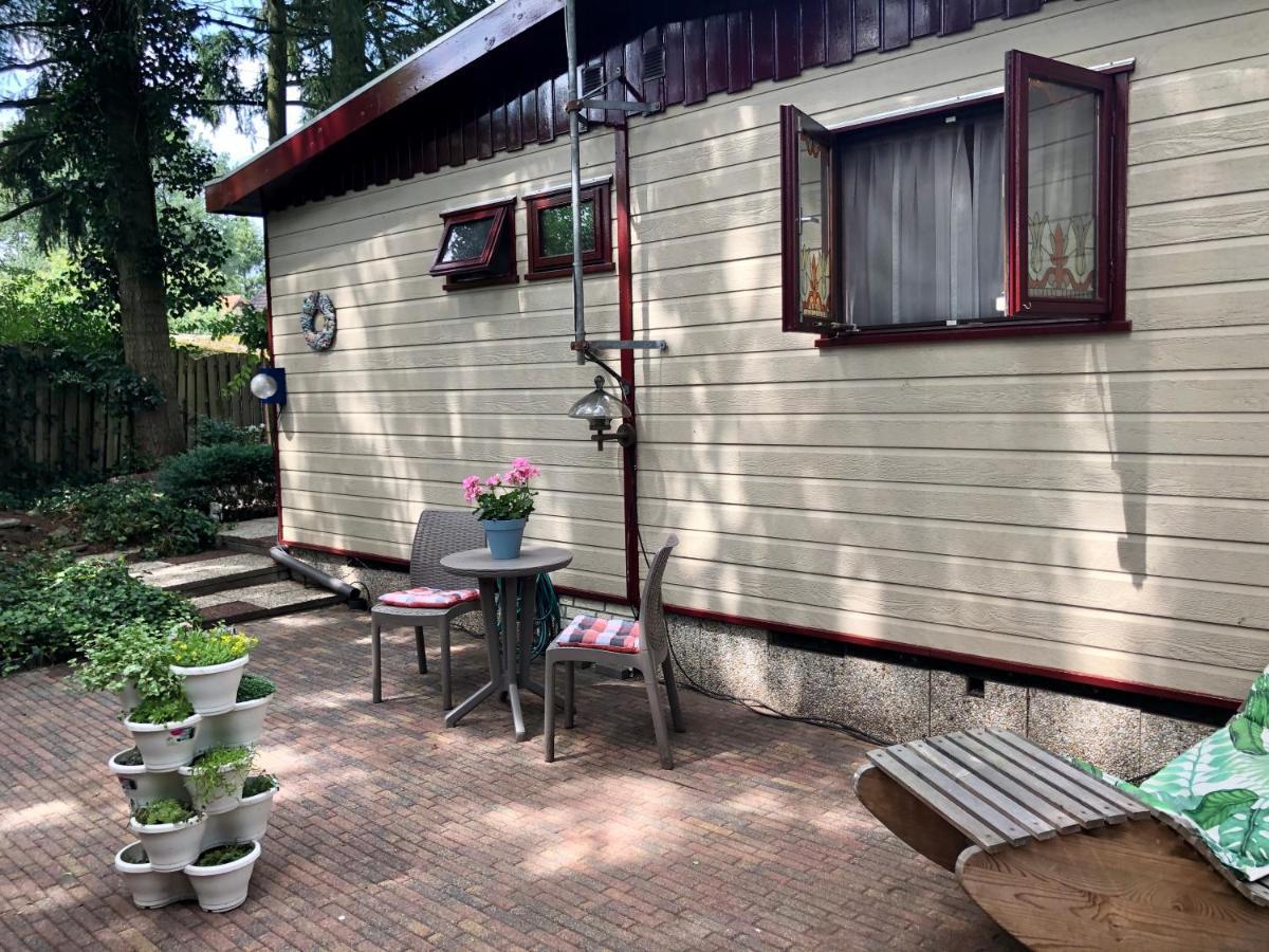 Retro Relax Resort Midden In Het Bos Op De Veluwe In Putten Exteriér fotografie